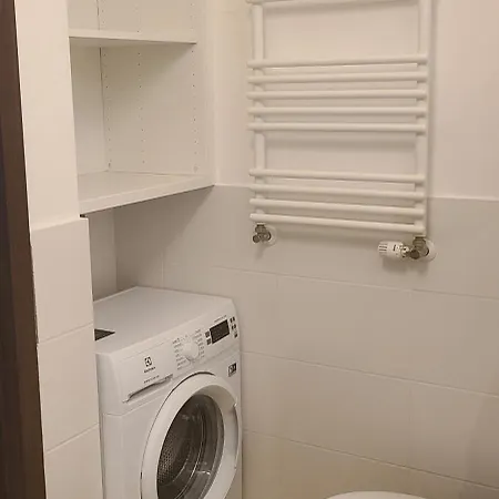Lejlighed Lovely One-bedroom With Patio Free Parking *
